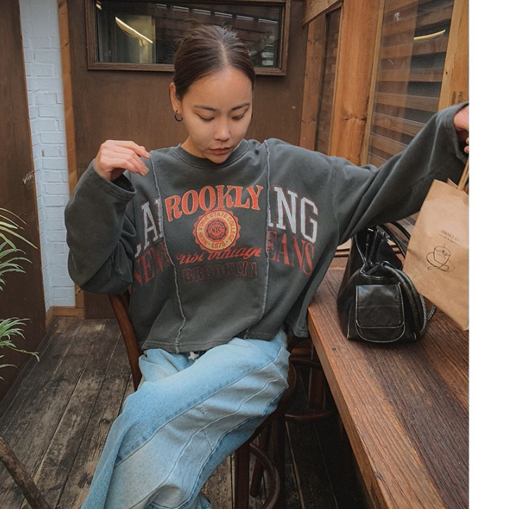 欧美风卫衣潮款2025秋冬女装街头酷飒感个性锁边设计宽松字母卫衣