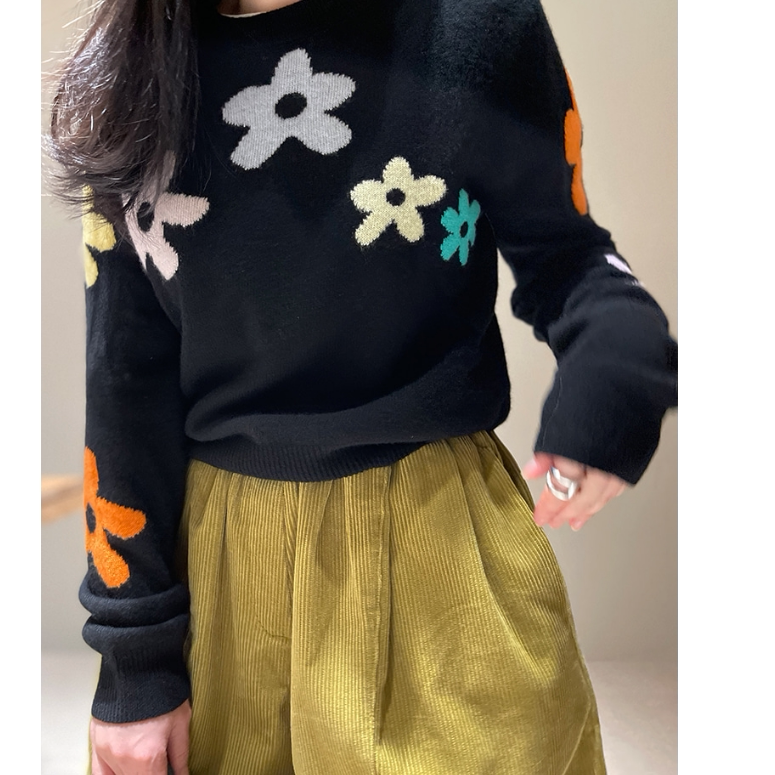 可爱优雅花朵上衣 韩国代购2024秋冬女装新款文艺浪漫套头针织衫