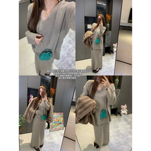 （吴大笑）海德公园～洋气百搭显瘦V领上衣宽松气质羊驼绒套装女