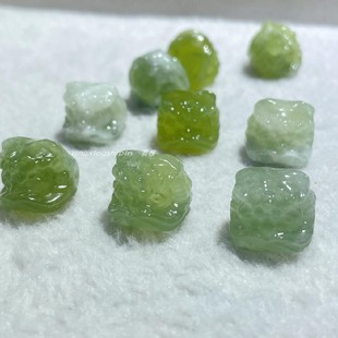 天然岫玉青提奶盖醒狮雕刻吊坠手工DIY配件蒸蒸日上包子元宝提溜