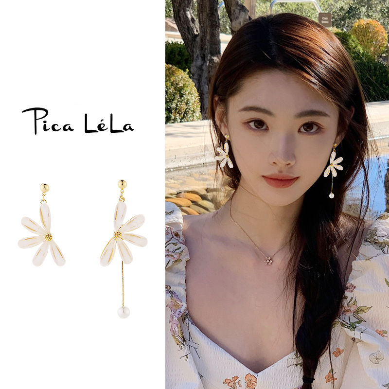 圆脸显瘦耳环花朵耳钉女甜美不对称长款流苏耳坠花瓣高级感耳饰