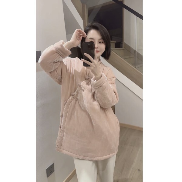 大掌柜推荐《新年战袍》新中式盘扣加厚真丝棉服外套女