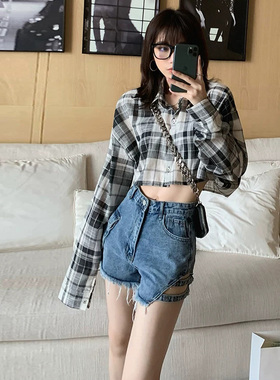 肉瑶同款2021夏新款黑白格子长袖短款衬衫女设计感小众轻熟防晒衣