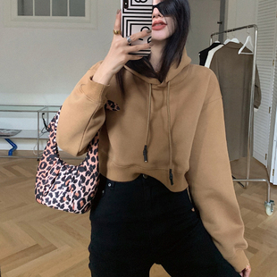 上衣潮ins 设计感复古长袖 慵懒风短款 加绒连帽卫衣女2025秋冬美式
