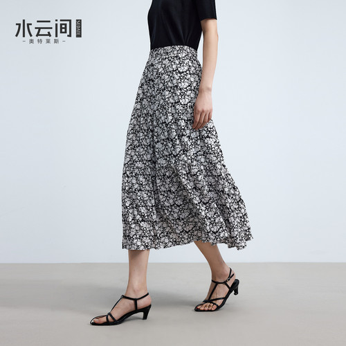 水云间黑白碎花压褶半身裙女A字大摆中长裙松弛感松紧高腰显瘦夏