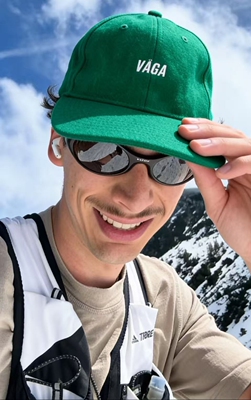 VAGA CORDUROY CAP羊毛呢棒球帽男女复古做旧保暖露营爬山平檐帽