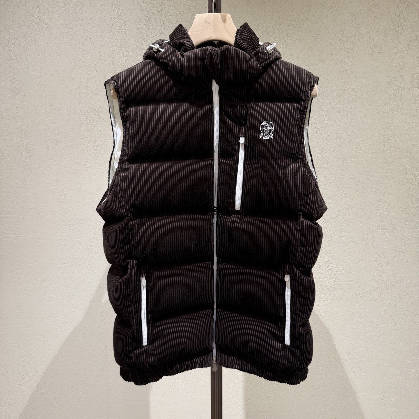 BC灯芯绒厚款带帽羽绒马甲