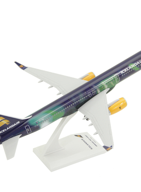 瑞庆拼装飞机模型波音B757-200冰岛航空摆件极光涂装彩绘客机带轮