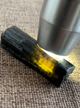 黑金碧玺吊坠绿碧玺晶柱