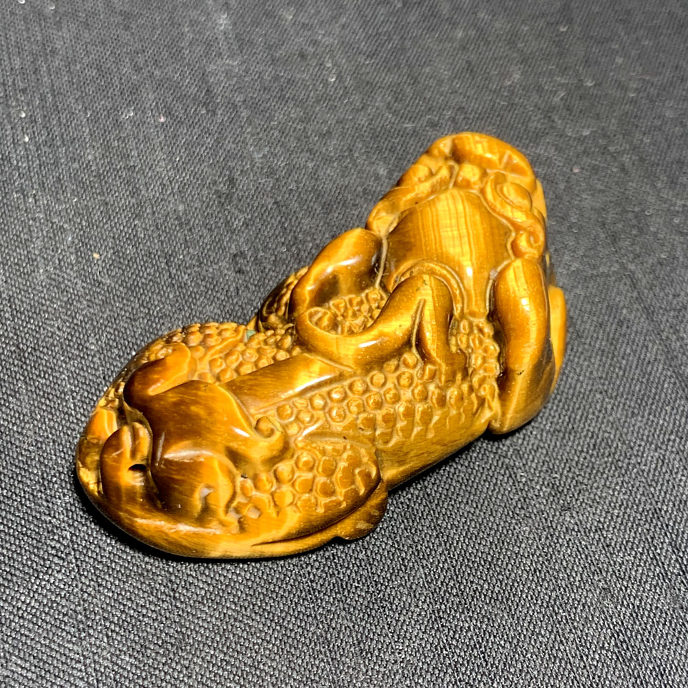 水玉冰魄天然黄虎石雕刻貔貅吊坠 项坠 毛衣链 挂件