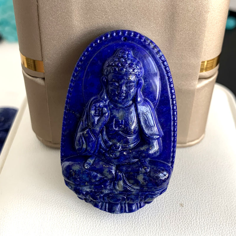 天然青金石雕刻八大守护神吊坠