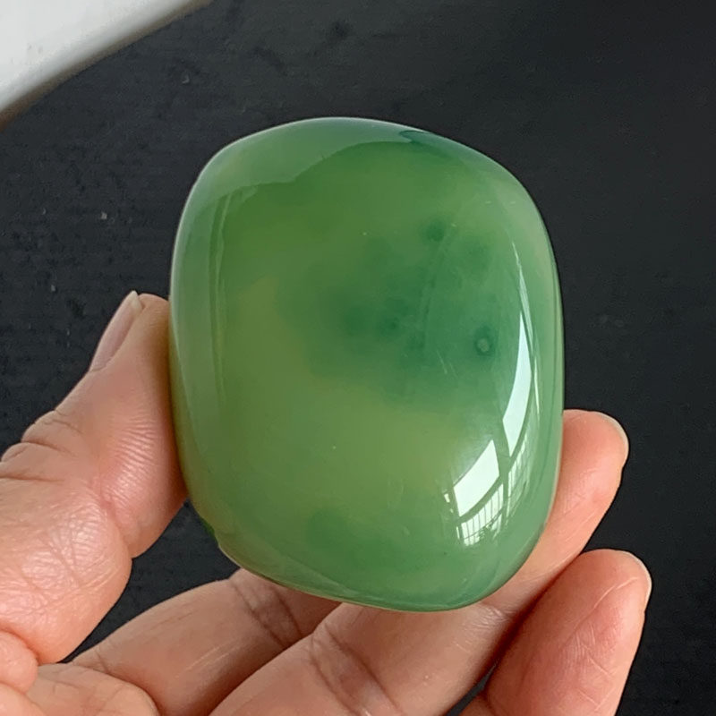 水玉冰魄天然绿玛瑙原石把玩随形手把件黄蓝玛瑙挂件实物