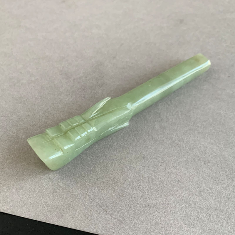 天然岫玉烟嘴烟具雕刻把玩