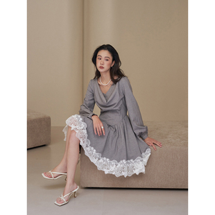 签儿新品小个子秋冬法式蕾丝荡领连衣裙高级感灰色短款长袖仙女裙