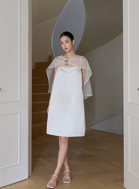签儿小众缎面吊带裙套装