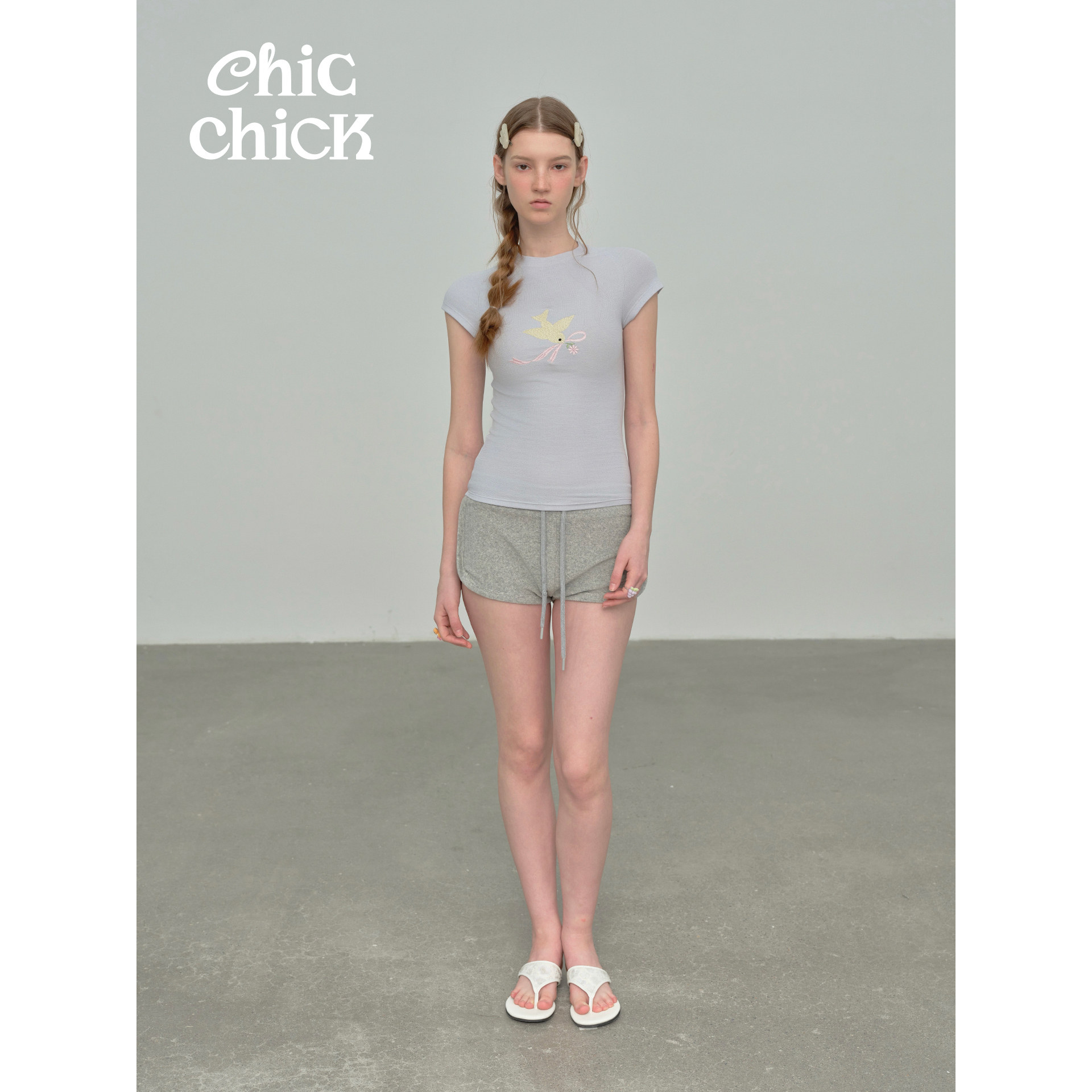 ChicChick时髦小鸡 婴儿蓝vintage风格复古小鸟刺绣肌理感高弹T恤
