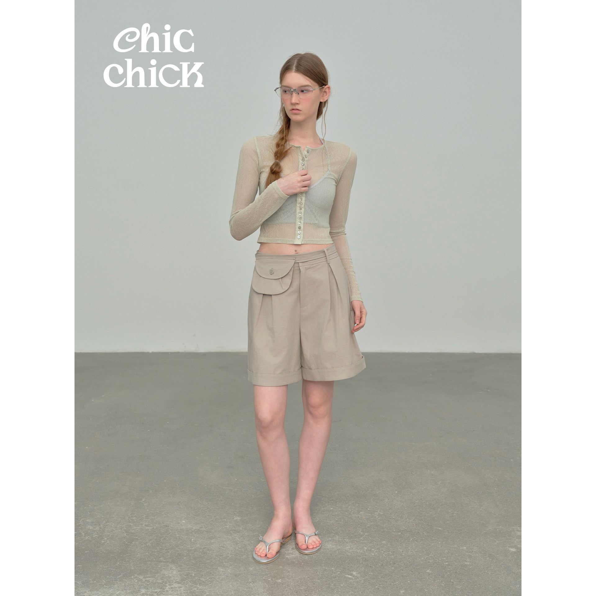ChicChick时髦小鸡Vera*薄荷绿天然贝母装饰透视提花弹力短款开衫图片