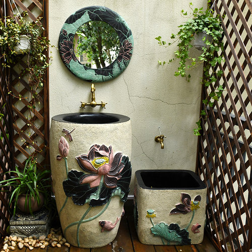 室外花园庭院卫生间洗手台