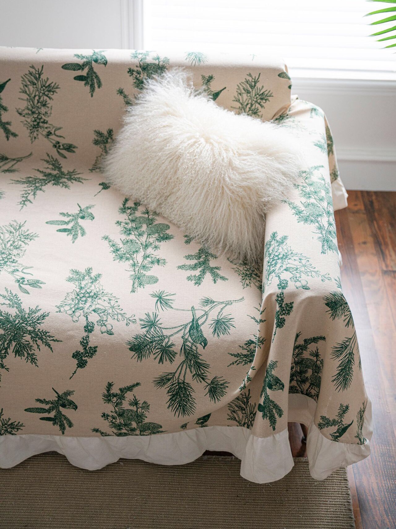 새로운 프랑스 스타일의 작은 신선한 목가적 인 면화 나병 모든 항목을 포함하는 소파 커버 다목적 방진 프릴 커버 천으로 식탁보