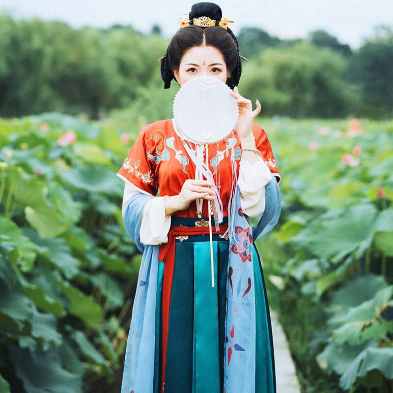 女士唐制坦领汉服飞天敦煌风刺绣图片