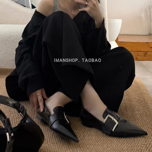 wins shoes法式新款尖头通勤小搭扣深口平跟小皮鞋平底鞋小单鞋女