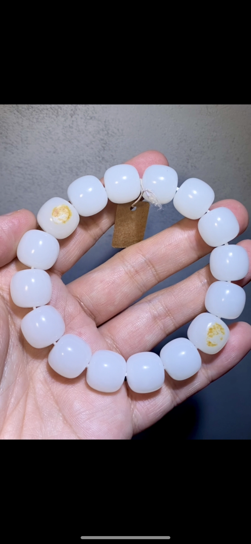 天然精品新疆和田玉籽料 老型珠手串13&times;14mm  一级白 正品带证书