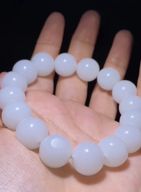 高品质 新疆和田籽料 圆珠手串 尺寸14mm白度一级  细度过灯油糯