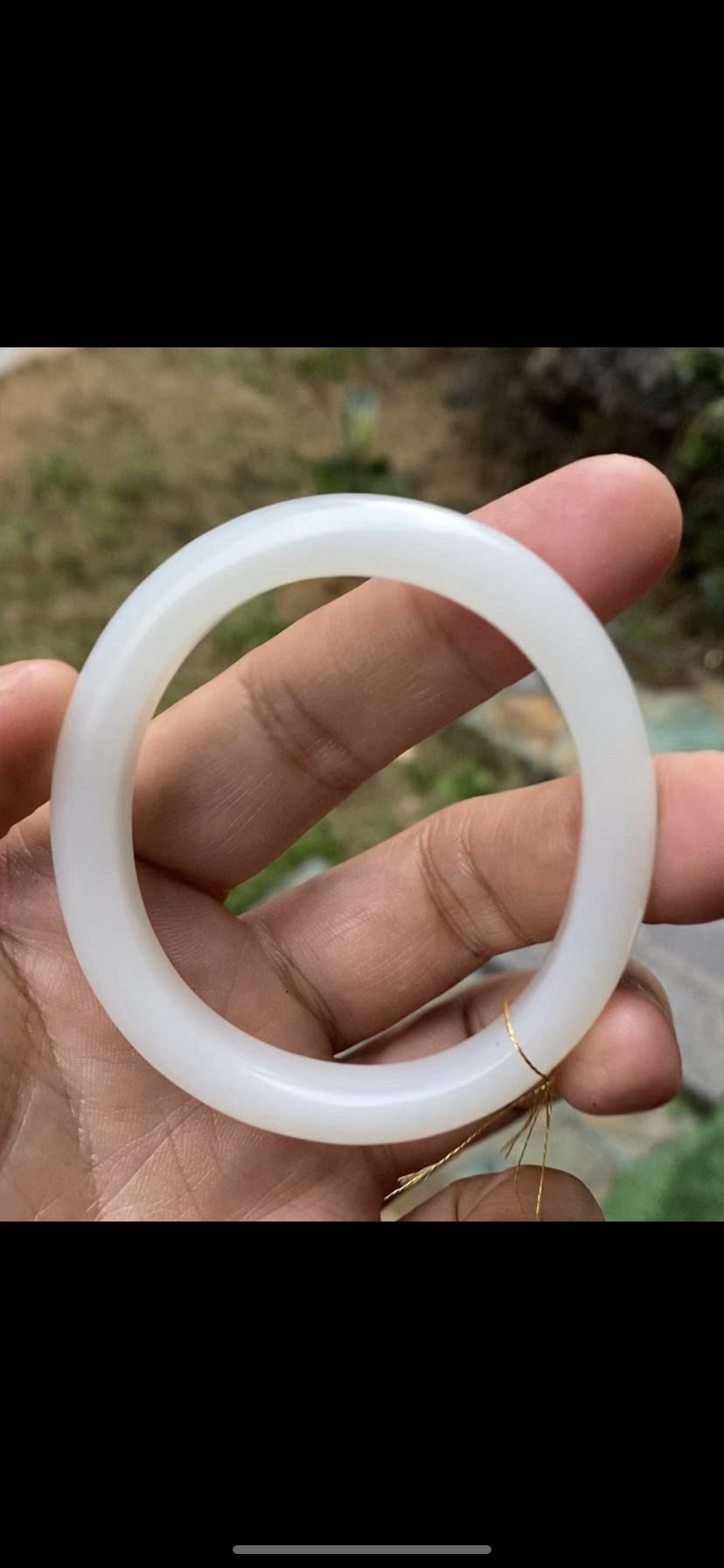 正品新疆和田玉籽料 小圈口贵妃手镯 一级白 51mm全国复检带证书