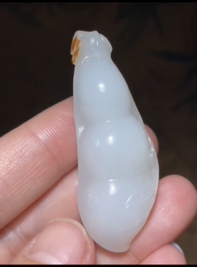 天然正品新疆和田玉籽料福豆 一级白 带红皮 老糯 带证书全国复检