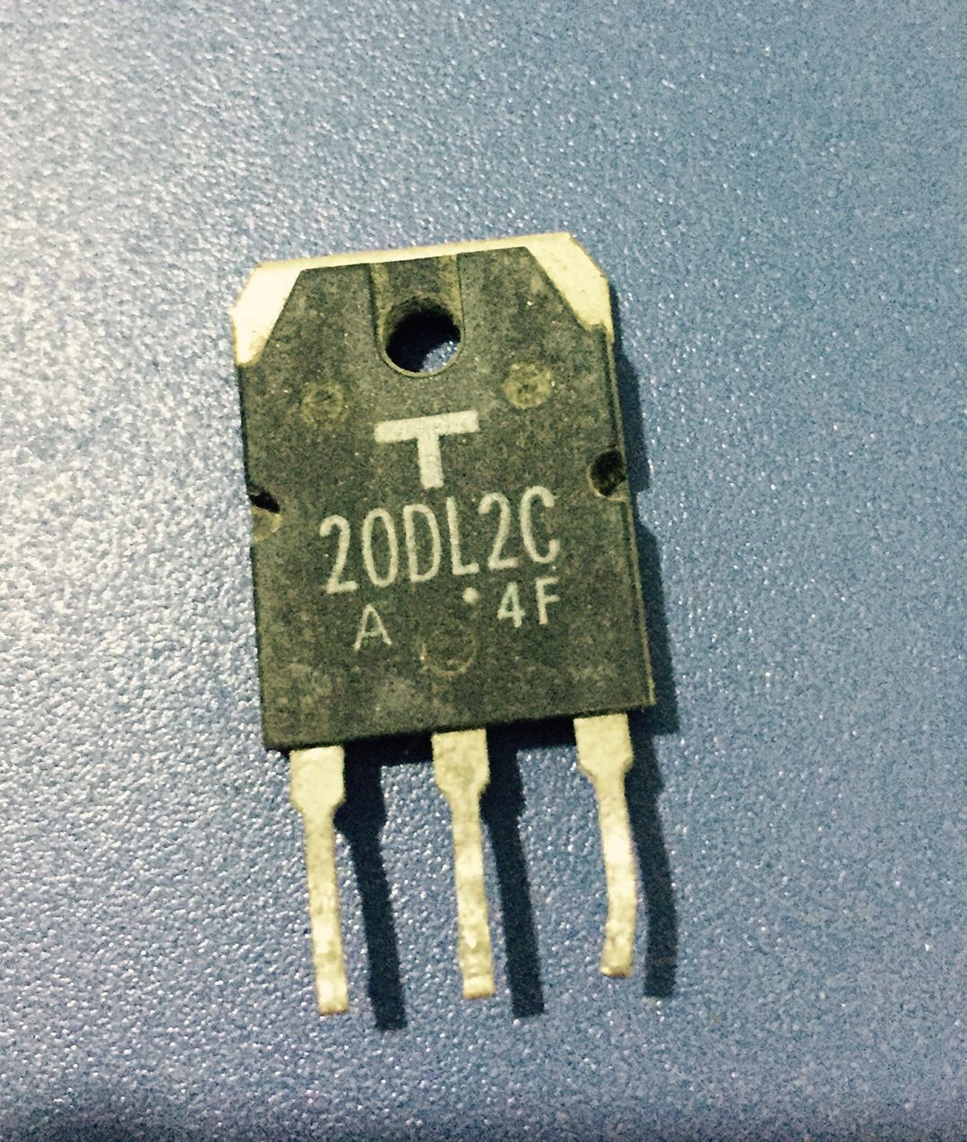 回收电子元器件 20DL2C 20FL2C 20GL2C 20JL2C正品拆机快恢复管