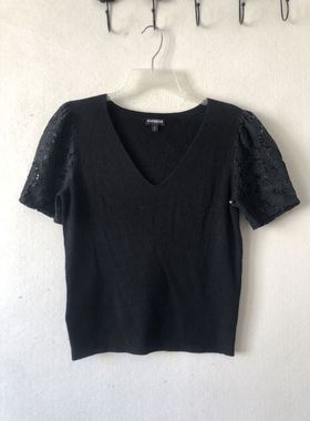 美国EXPRESS同步原单黑色水溶蕾丝拼接短袖针织衫泡泡袖上衣T恤
