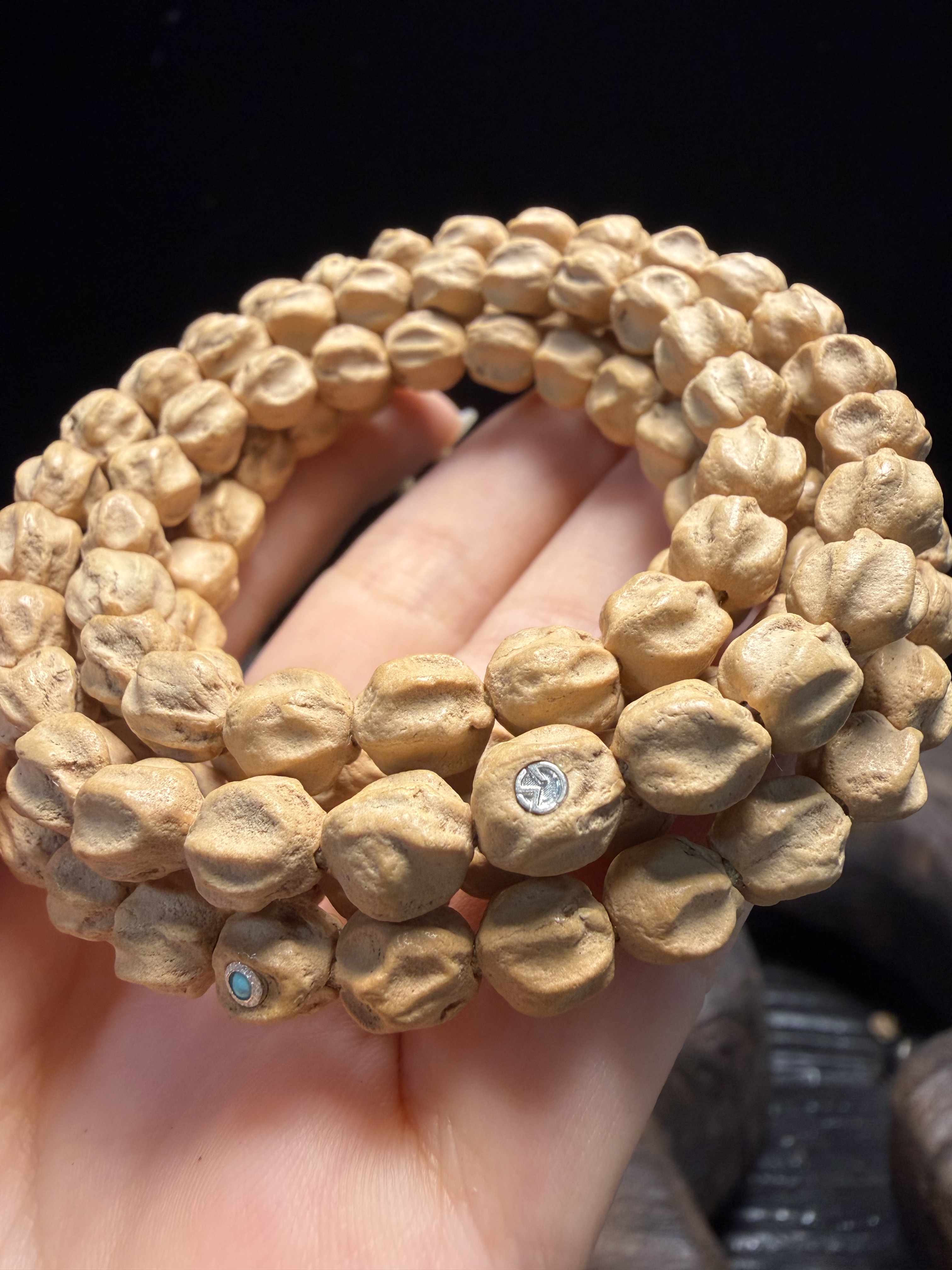 热振柏香籽原桩莲花桩深坑鬼满纹路粉油皮白芽黄油皮串毕业款龙脊