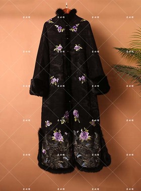 25198素女馆新款绣花长袍棉服