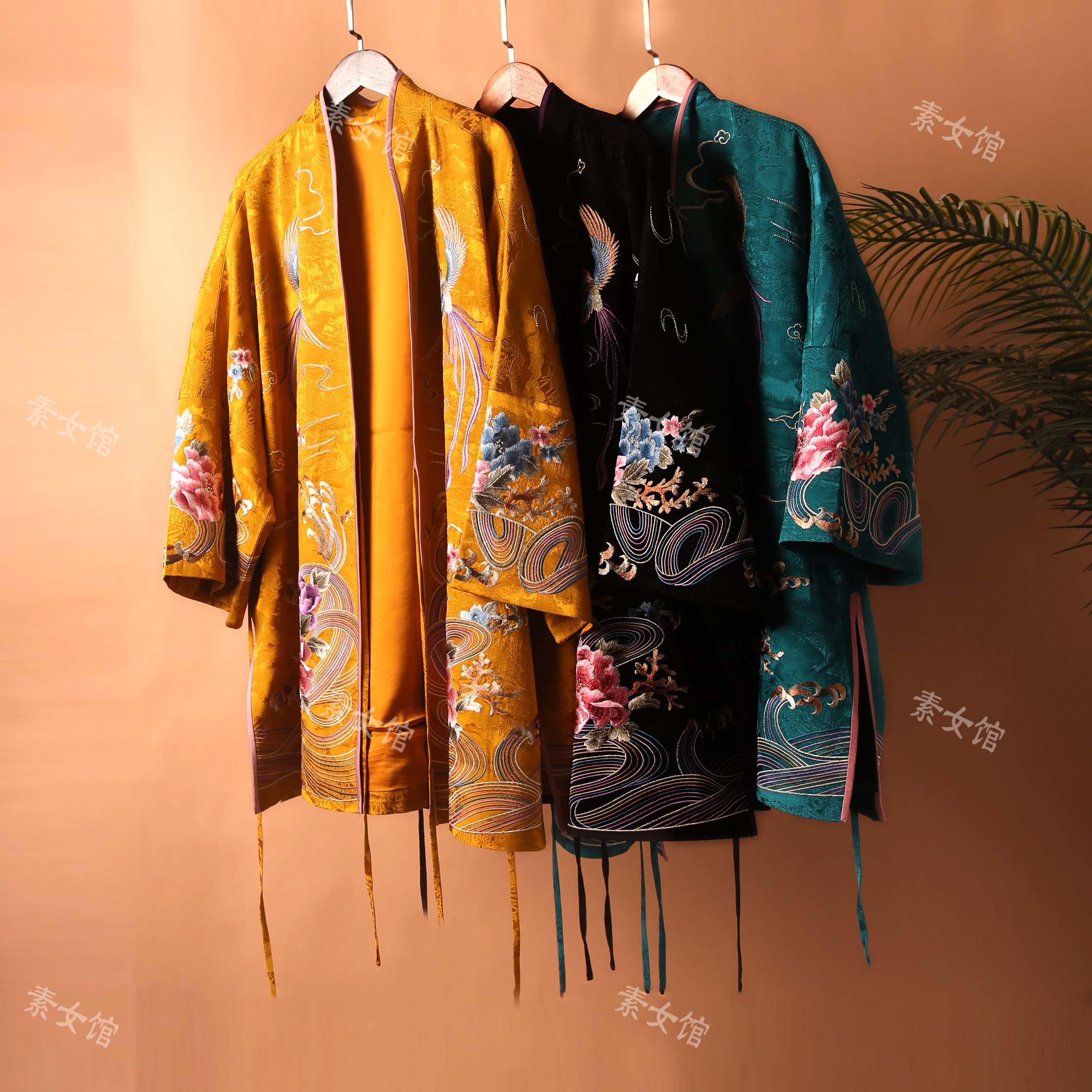 25150素女馆新款凤凰于飞满绣外套汉服女装