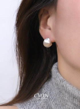CVON小泡芙高级感拉丝耳钉女2026新款金属老钱耳环小众独特银耳饰