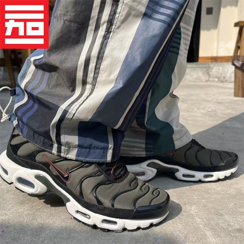 NIKE耐克AIR MAX PLUS男款大气垫休闲跑步鞋FD4202-FB9722-815994