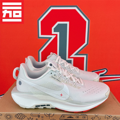 运动训练越野跑步鞋耐克
