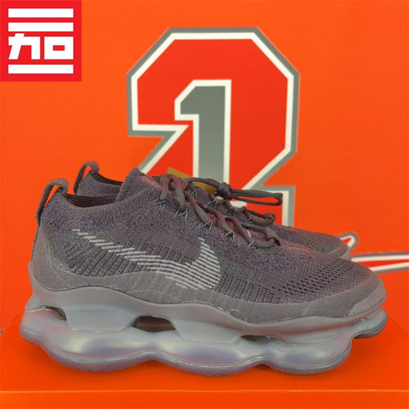 Nike耐克厚底缓震运动鞋