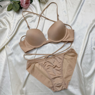 韩国ullala乌拉拉纯欲性感前扣美背软钢圈内衣舒适纯色交叉带文胸