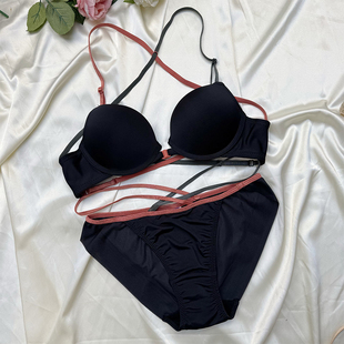 韩国ullala乌拉拉纯欲性感前扣美背软钢圈内衣舒适撞色交叉带文胸