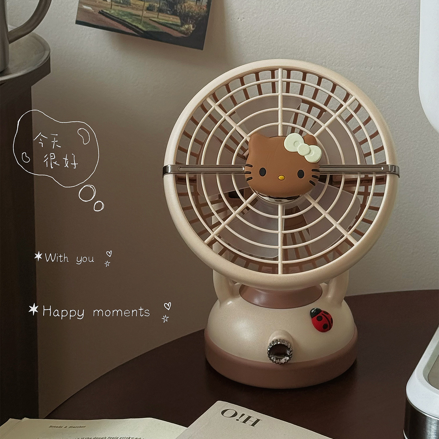 创意可爱kitty小风扇夏天学生上课宿舍桌面台式大风力usb充电风扇