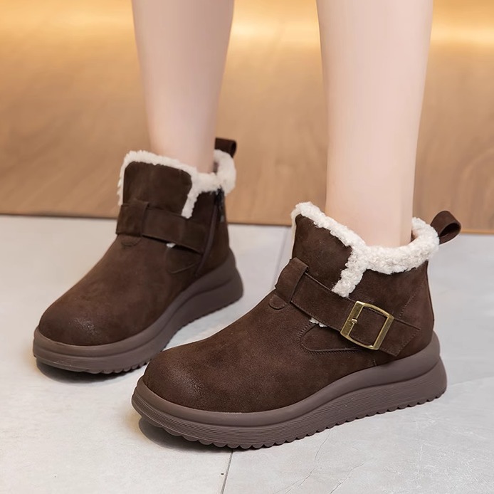 2025年冬季新款休闲厚底防滑雪地靴加绒加厚保暖妈妈棉鞋真皮短靴