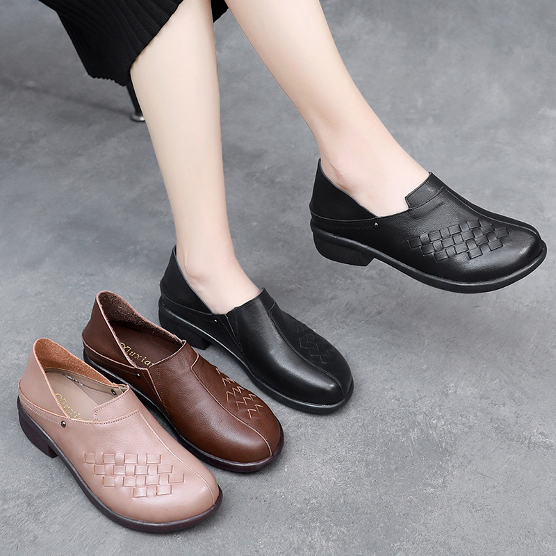 编织牛筋底妈妈春秋款中老年皮鞋