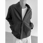 COLN秋日穿品味在线 感 仪式 短款 拉链皮衣是对秋天新鲜