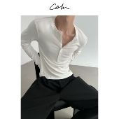 COLN是任你解锁无数穿搭方式 亨利领打底也是贯穿四季 刚需打底