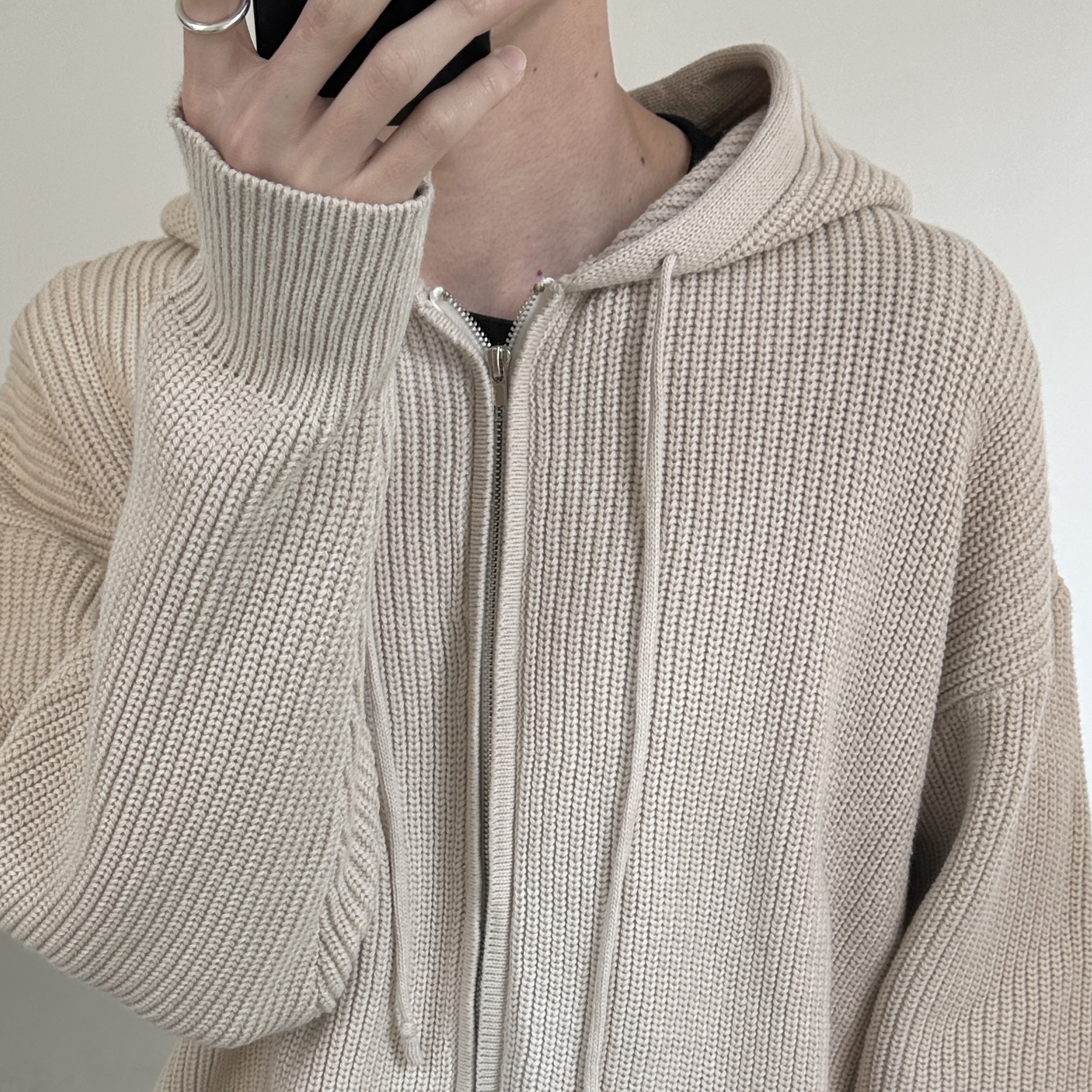 COLN极简风连帽开衫毛衣