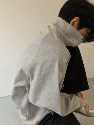 COLN秋季宽松高领拉链卫衣