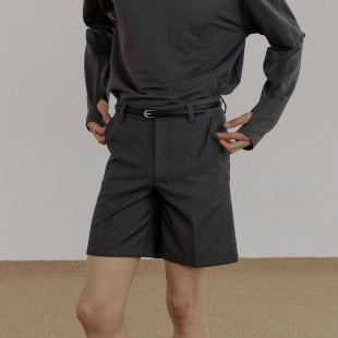 短裤 COLN 四寸西装