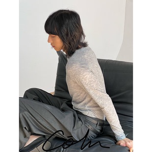 COLN穿起来像你的皮肤一样的透视长袖T恤打底又朦胧感还有氛围感