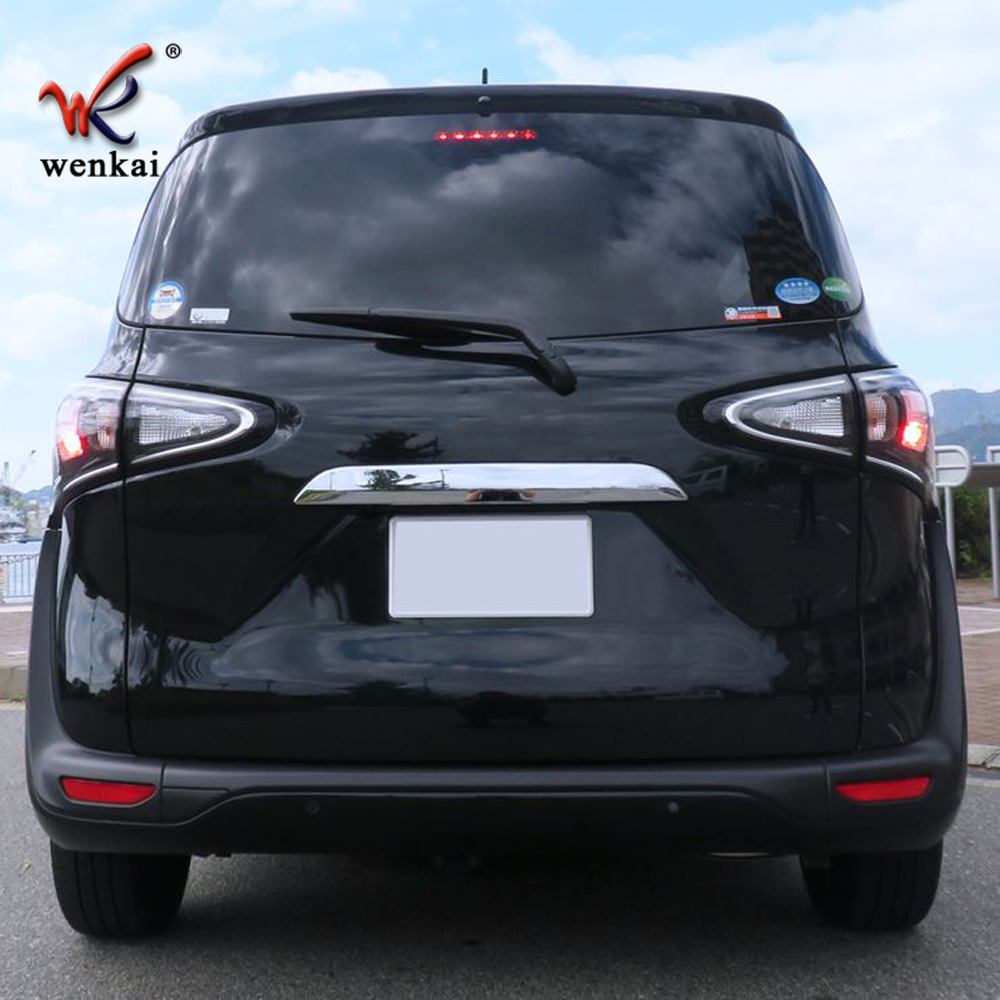 适用于丰田Sienta改装后尾箱电镀